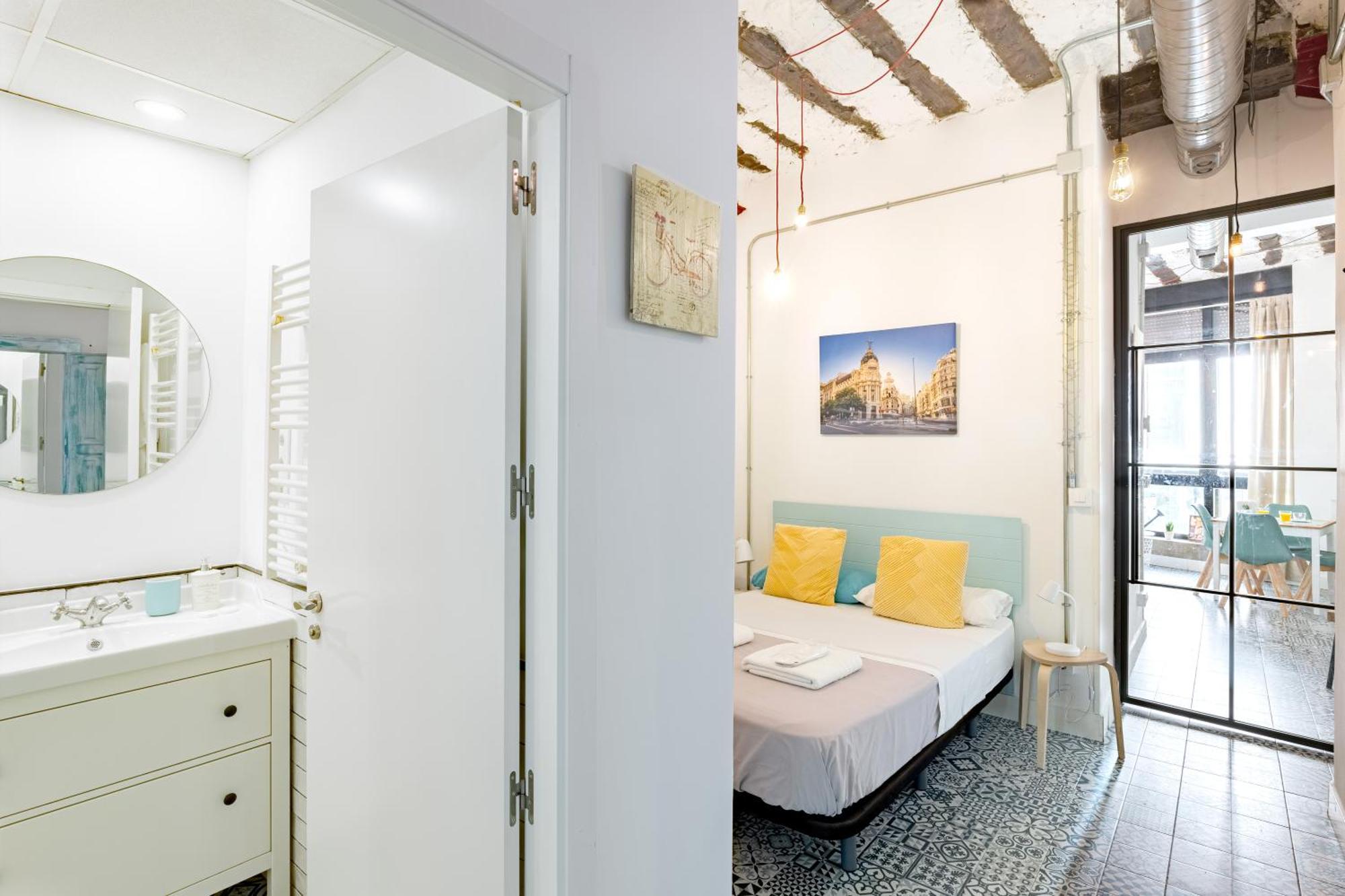 Vintage Apartment Near Puerta Del Sol Madrid Eksteriør billede